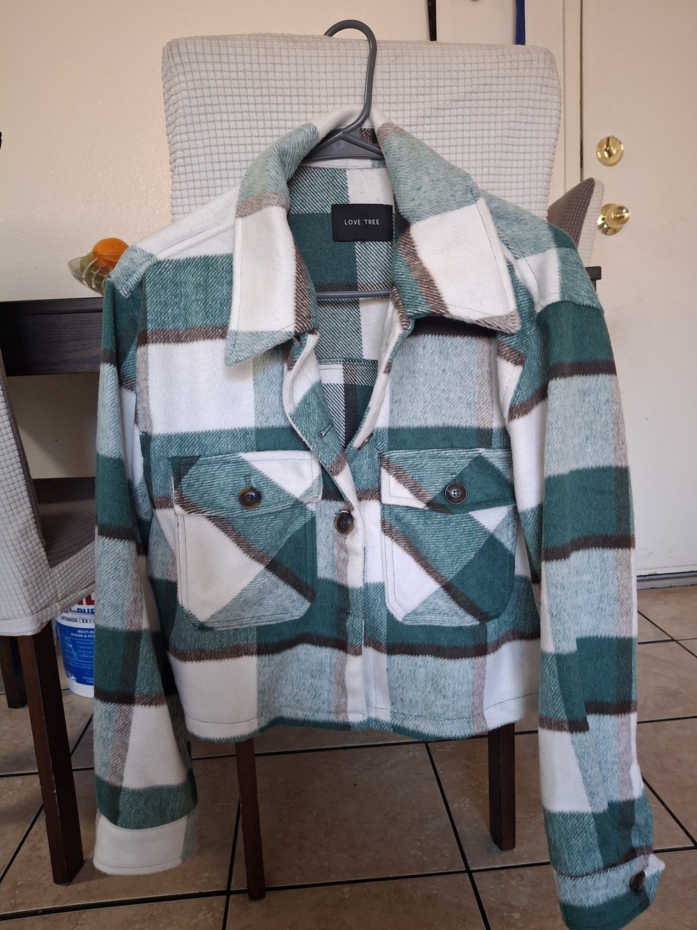 Love Tree Plaid Jacket in Green & White Size Large Like New